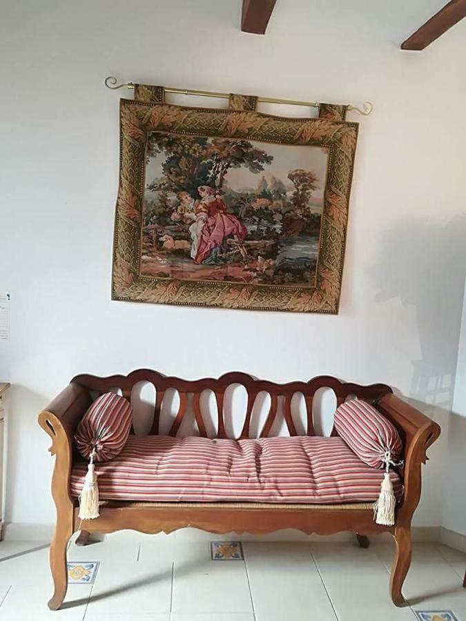 Apartamentos Andrada Casar De Caceres Ngoại thất bức ảnh